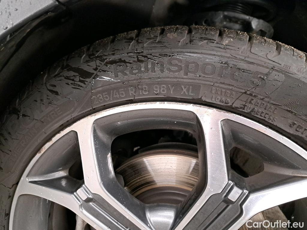  KIA  XCeed KIA  / 2019 / 5P / Crossover 1.6 CRDI 136 ISG MHEV DESIGN DCT7 #30