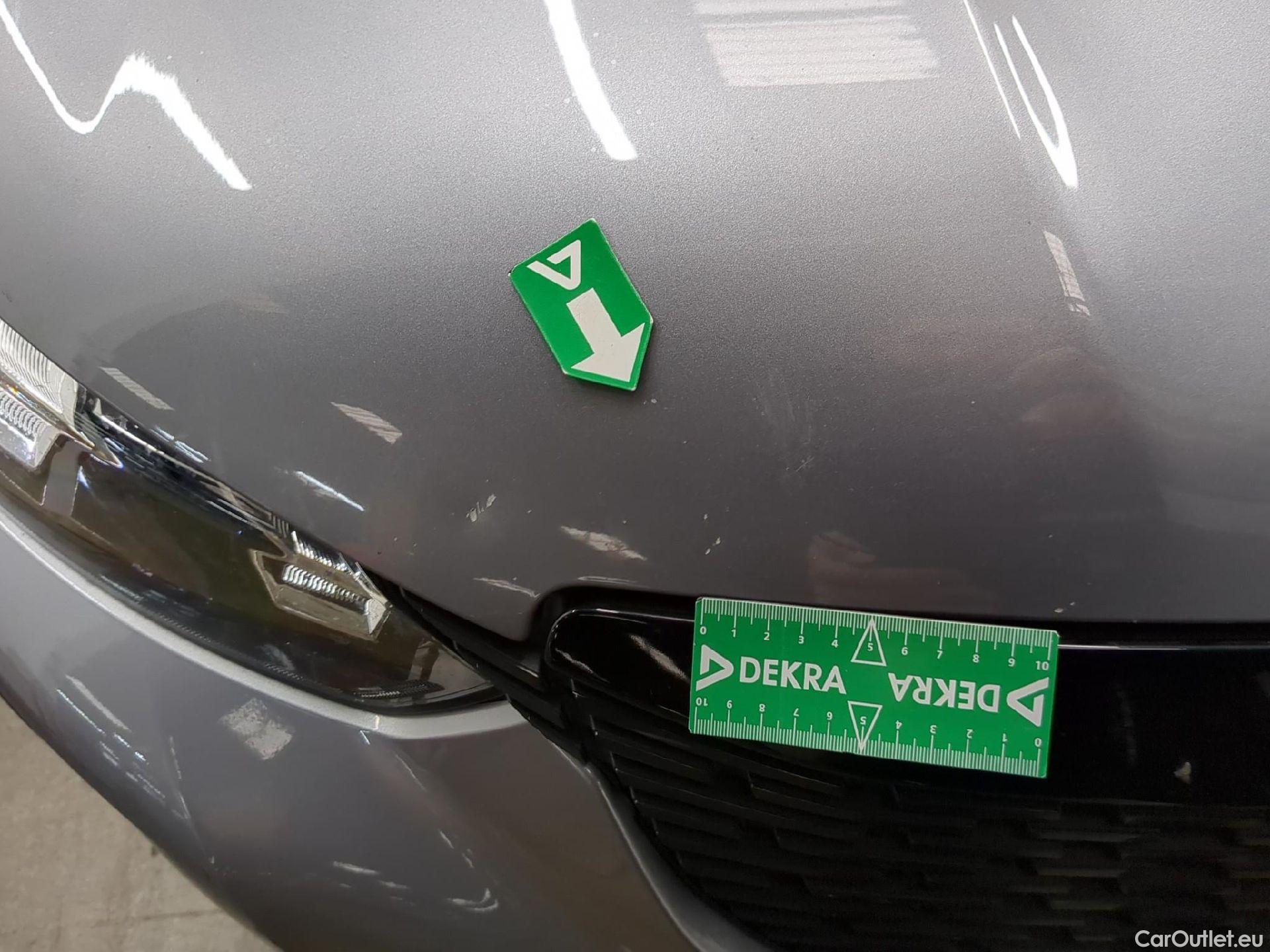  Peugeot  2008  Active Pack 1.5 HDi 110CV BVM6 E6d #36