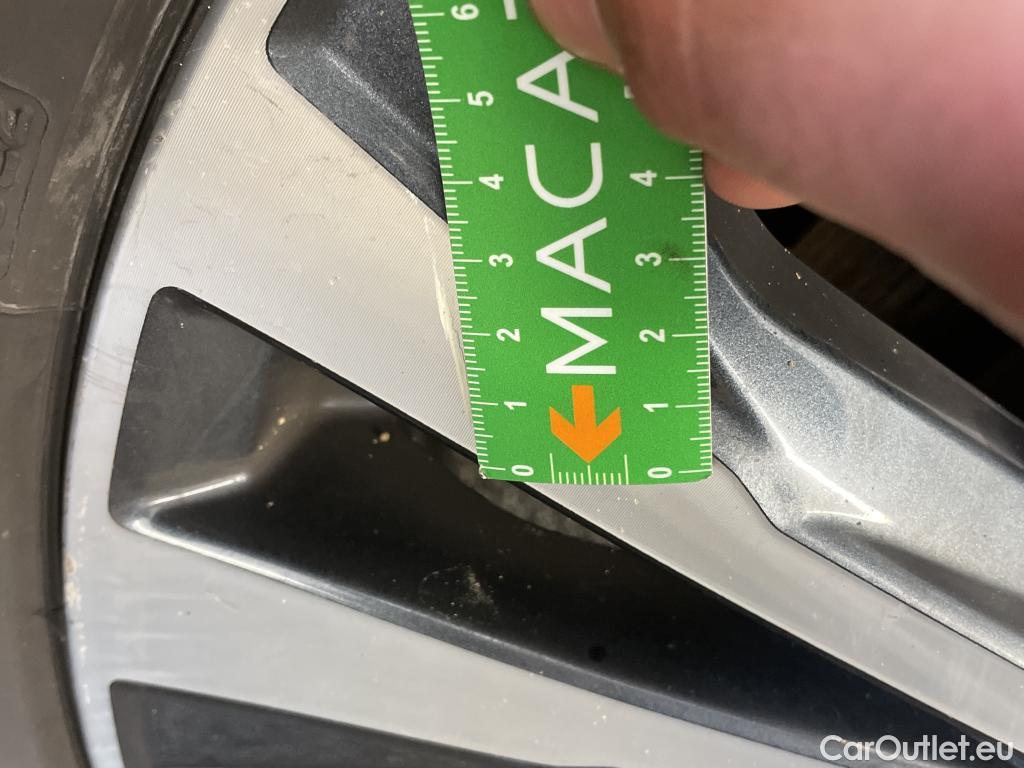  Nissan  Qashqai NISSAN  / 2017 / 5P / Crossover 1.5 DCI 115 DCT Business+ #10