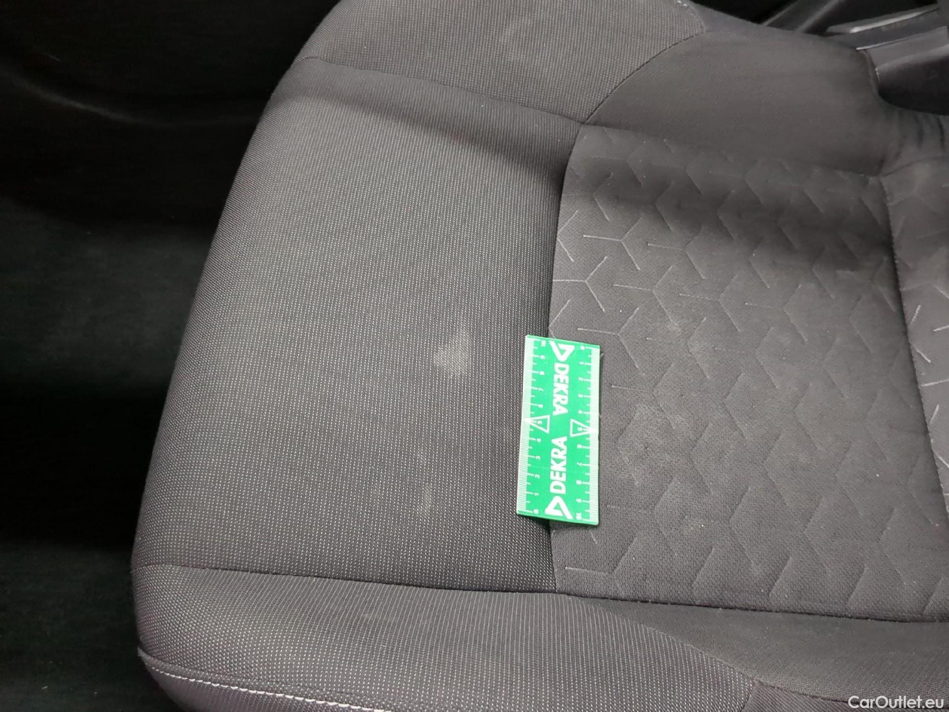  Toyota  Corolla TOYOTA  Touring Sports / 2018 / 5P / Break Hybride 122h Dynamic Business Stage Acad #2