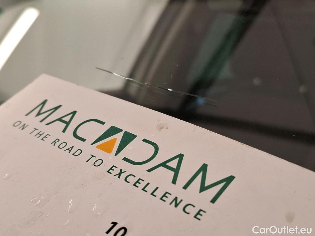  Volkswagen  Tiguan VOLKSWAGEN  / 2020 / 5P / SUV 2.0 TDI 150 DSG7 LIFE PLUS #2