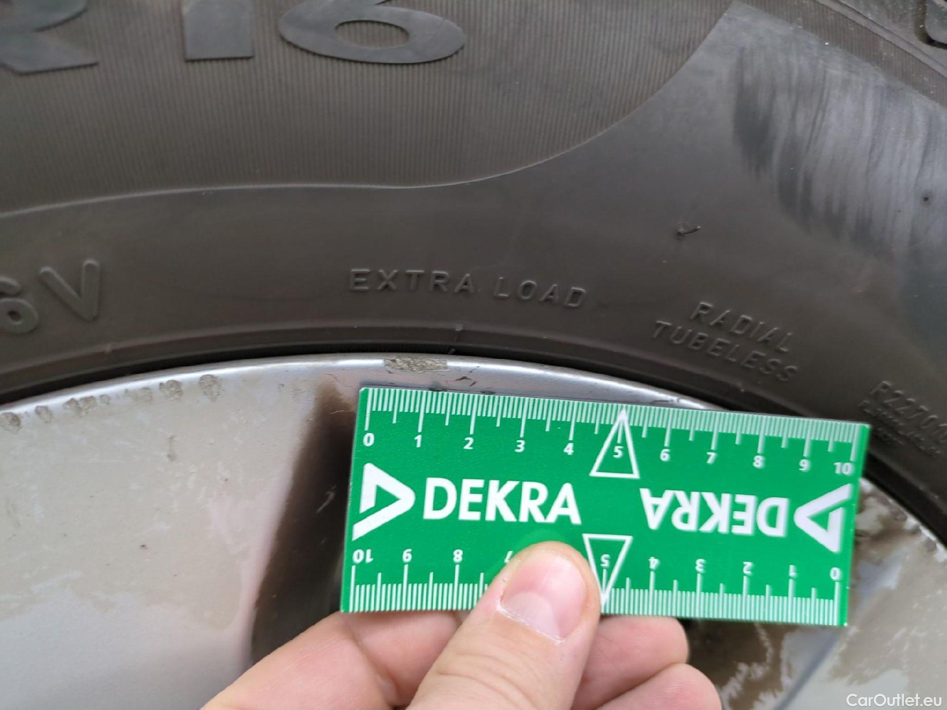  Skoda  Octavia  Break Business 2.0 TDI 115CV BVA7 E6d #17