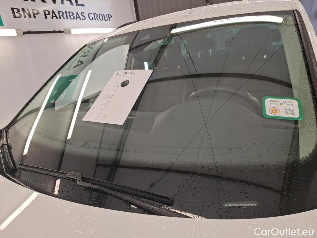  Volkswagen  Tiguan VOLKSWAGEN  / 2020 / 5P / SUV 2.0 TDI 150 DSG7 LIFE PLUS #15