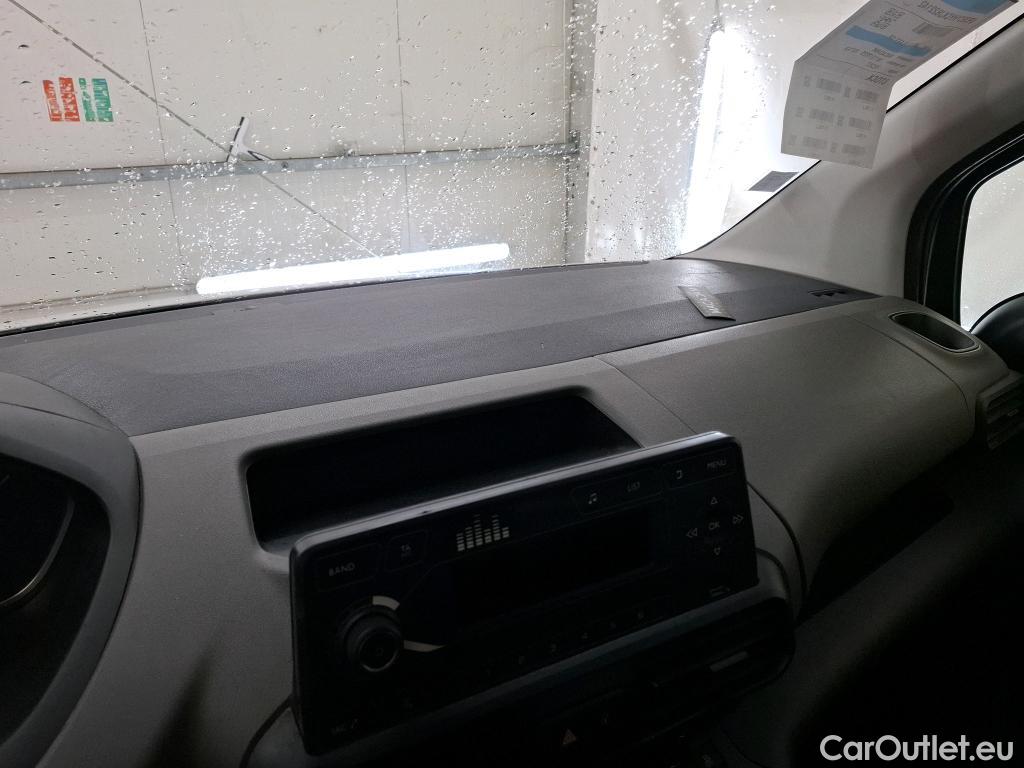  Peugeot  RIFTER PEUGEOT  / 2018 / 5P / monospace BlueHDi 100 Active #1