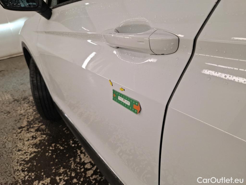  Volkswagen  Tiguan VOLKSWAGEN  / 2020 / 5P / SUV 2.0 TDI 150 DSG7 LIFE PLUS #7