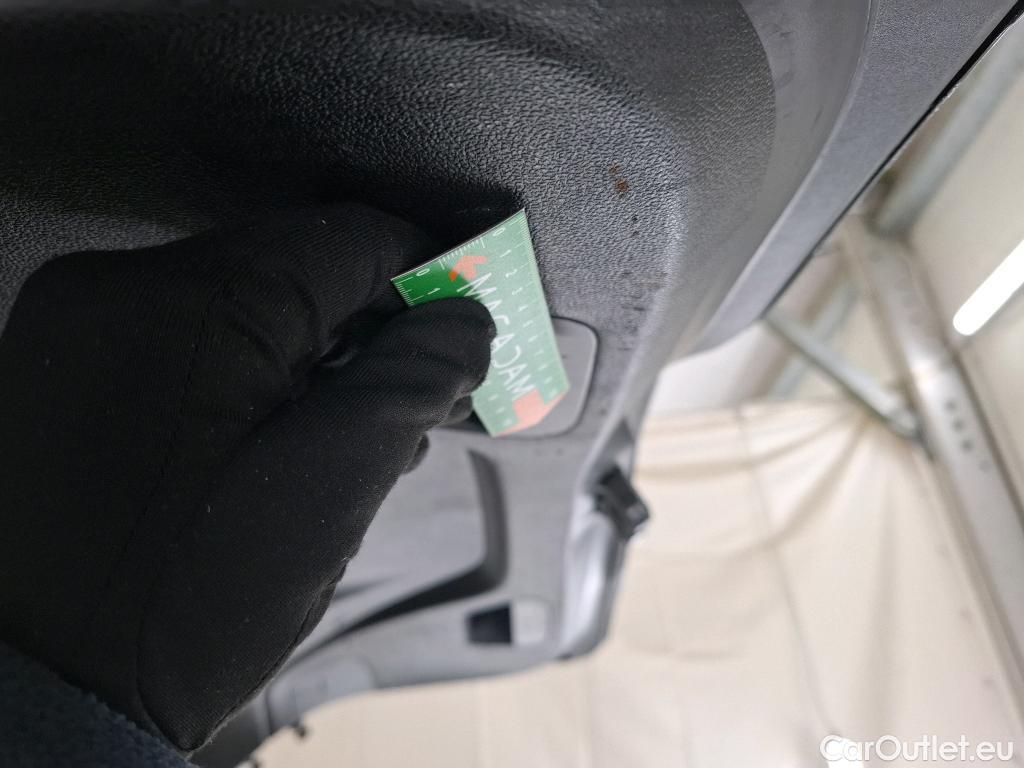  Renault  Megane  IV Estate Evolution 1.5 dCi 115CV BVA7 E6d #6