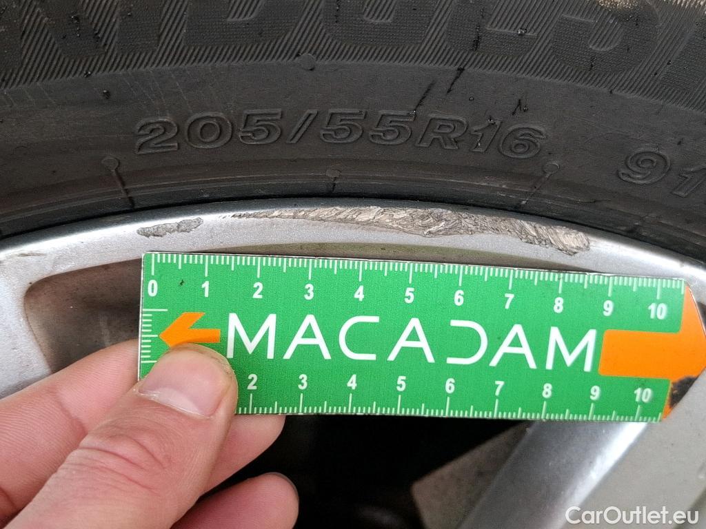  Peugeot  308  Active Business 1.5 HDi 130CV BVA8 E6d #18