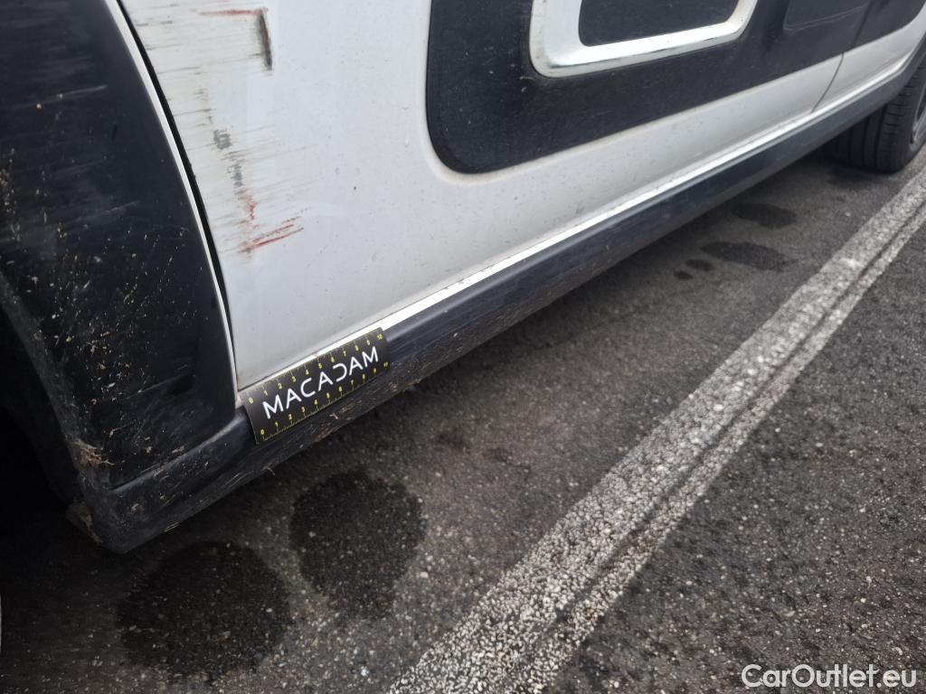  Citroen  C3  Société Feel 1.5 BlueHDI 100CV BVM6 E6d #42