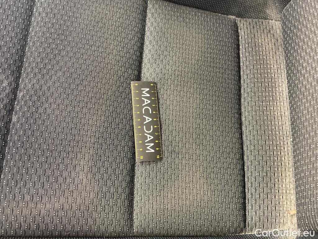  Volkswagen  Touran  Lounge Business BMT/Start-Stopp 2.0 TDI 120CV BVM6 E6d #20