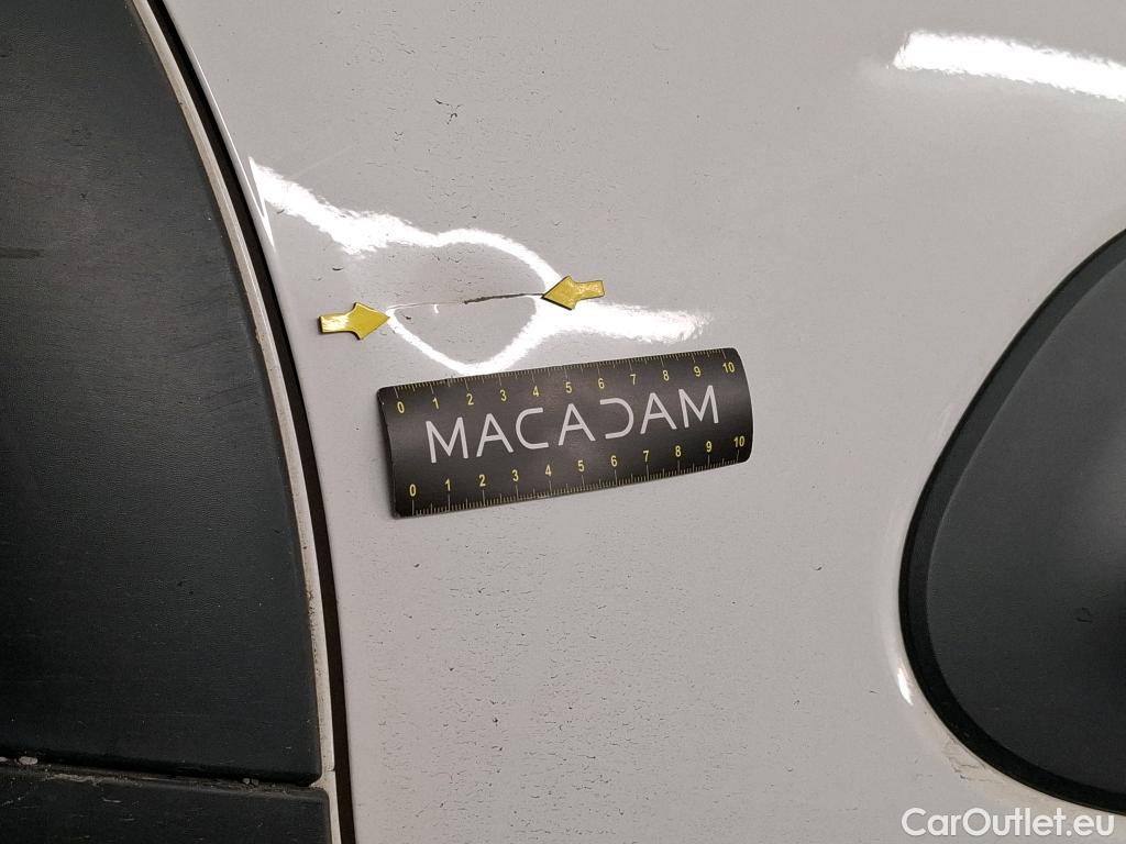  Citroen  C3  Société Feel 1.5 BlueHDI 100CV BVM6 E6d #13