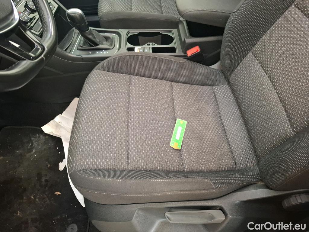  Volkswagen  Touran  IQ.Drive Start-Stop 2.0 TDI 150CV BVA7 E6dT #42