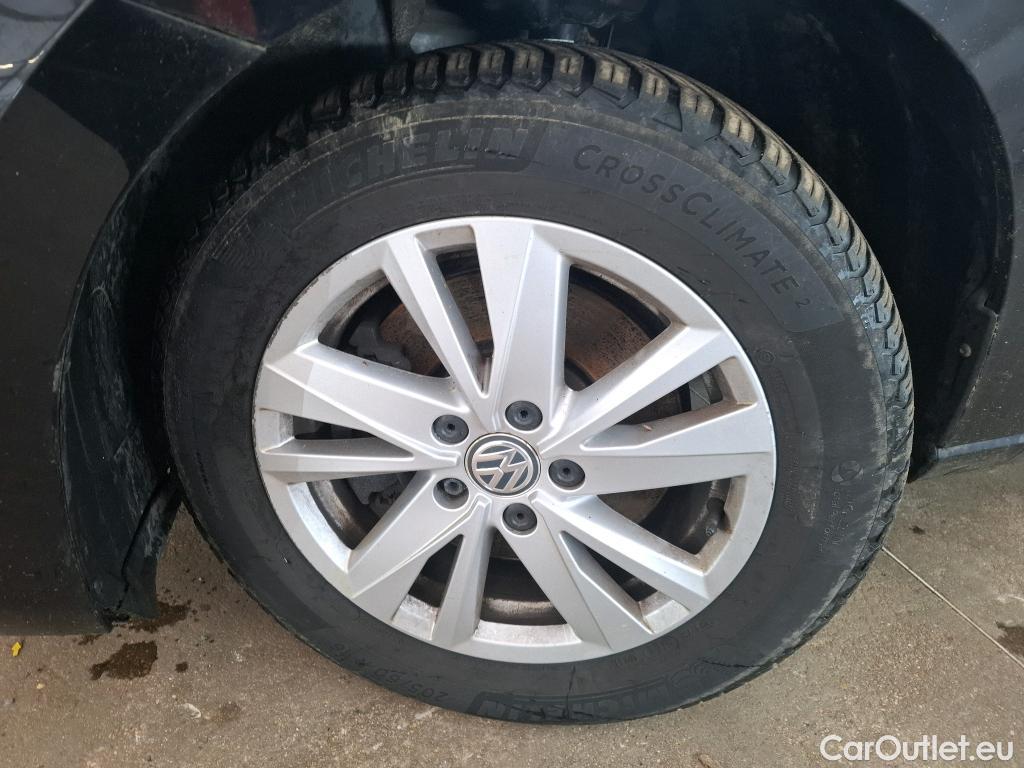  Volkswagen  Touran  IQ.Drive Start-Stop 2.0 TDI 150CV BVA7 E6dT #25