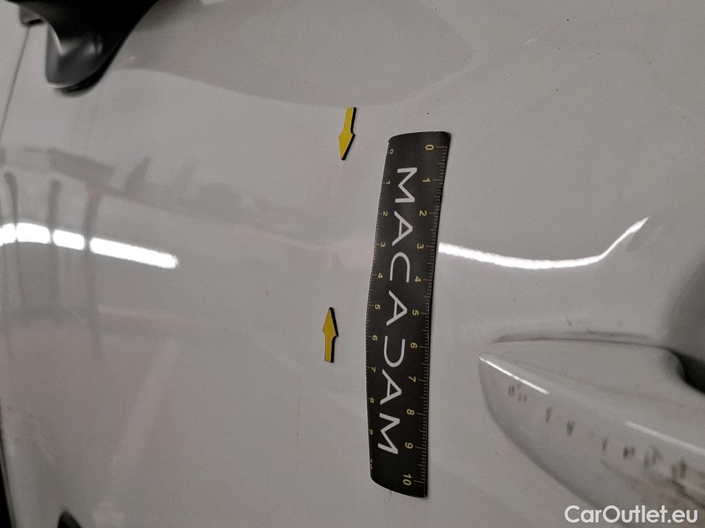  Citroen  C3  Société Feel 1.5 BlueHDI 100CV BVM6 E6d #6