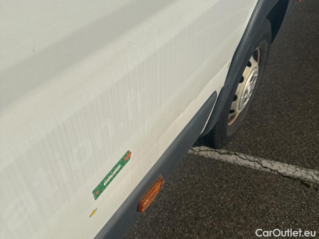  Fiat  Ducato FIAT  VU 4p Fourgon Maxi 3 5 XL H2 2 3 Mjet 130 Pack Pro Nav #22