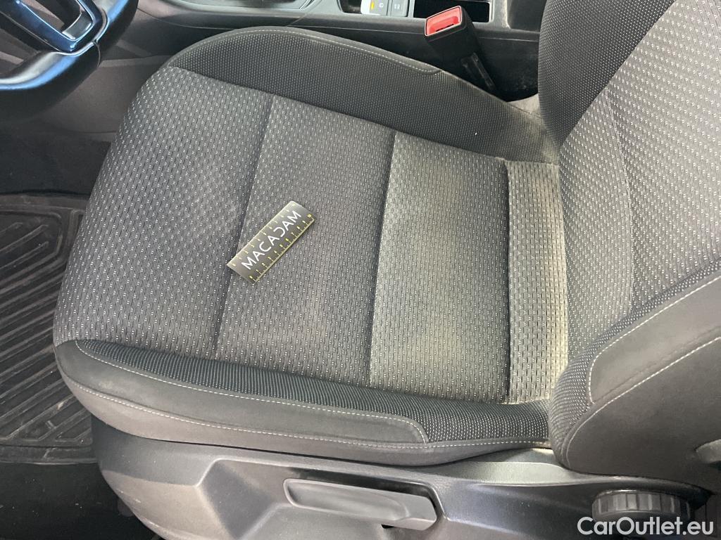  Volkswagen  Touran  Lounge Business BMT/Start-Stopp 2.0 TDI 120CV BVM6 E6d #19