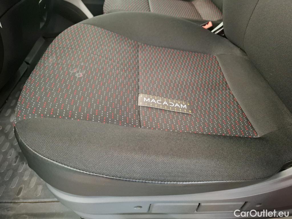  Citroen  Jumper CITROEN  / 2014 / 4P / Fourgon tôlé 35 L3H3 BlueHDi 140 S&S BVM6 Driver #73