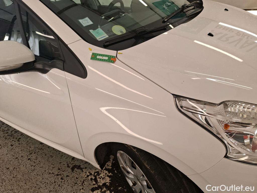  Peugeot  208  Affaire Premium Pack 1.5 HDi 100CV BVM5 E6dT #15