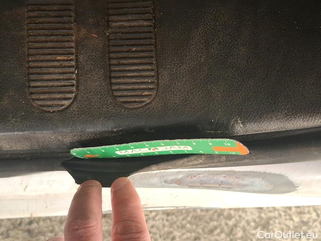  Nissan  NV400 NISSAN  / 2014 / 4P / Fourgon tôlé L2H2 2.3 dCi 165 EUVI S/S 3t5 N-Connecta #60