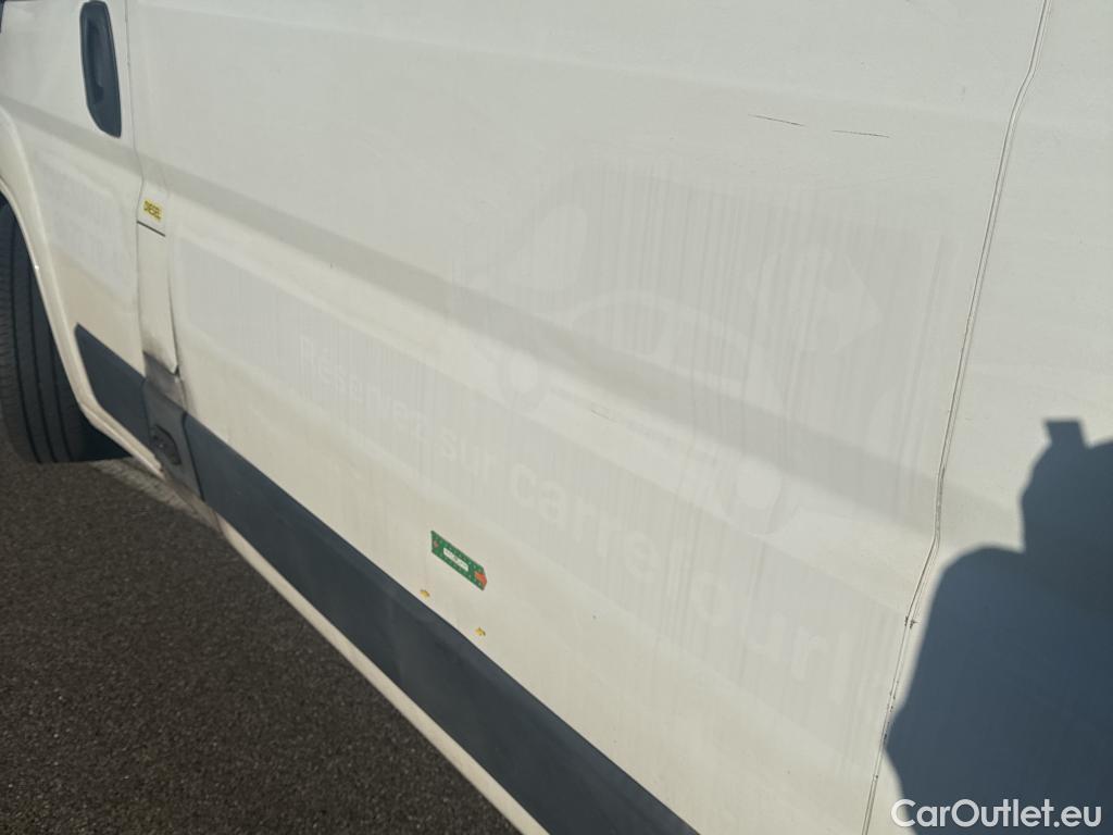  Fiat  Ducato FIAT  VU 4p Fourgon Maxi 3 5 XL H2 2 3 Mjet 130 Pack Pro Nav #31