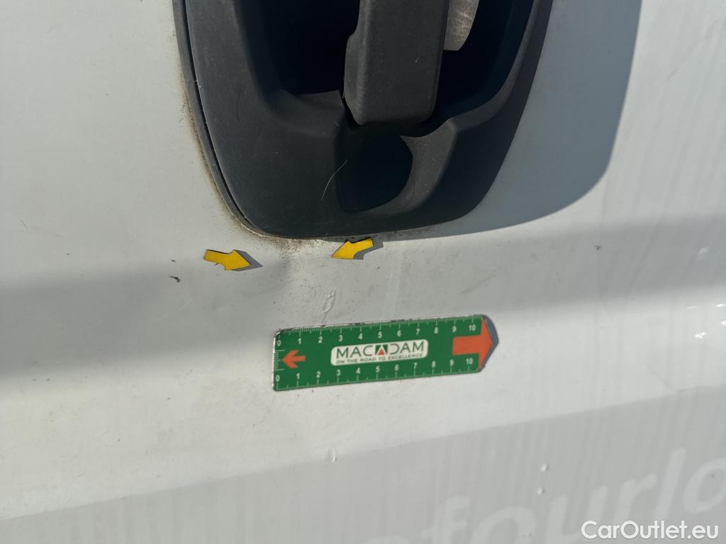  Fiat  Ducato FIAT  VU 4p Fourgon Maxi 3 5 XL H2 2 3 Mjet 130 Pack Pro Nav #16