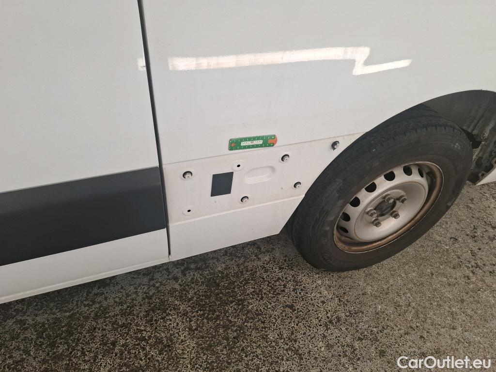  Nissan  NV400 NISSAN  / 2014 / 4P / Fourgon tôlé L2H2 2.3 dCi 165 EUVI S/S 3t5 N-Connecta #86