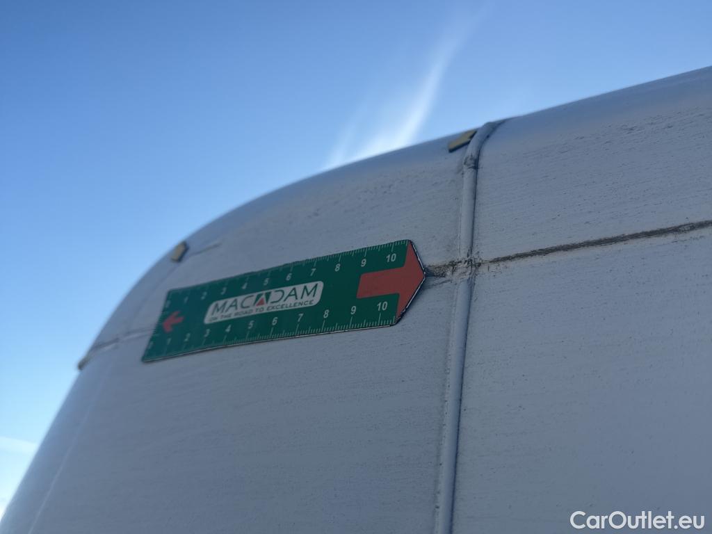  Fiat  Ducato FIAT  VU 4p Fourgon Maxi 3 5 XL H2 2 3 Mjet 130 Pack Pro Nav #61