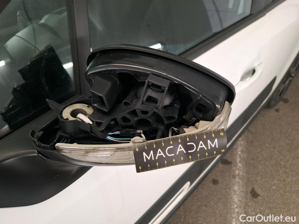  Citroen  C3  Société Feel 1.5 BlueHDI 100CV BVM6 E6d #33