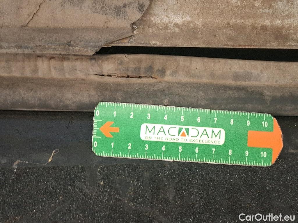  Nissan  NV400 NISSAN  / 2014 / 4P / Fourgon tôlé L2H2 2.3 dCi 165 EUVI S/S 3t5 N-Connecta #53