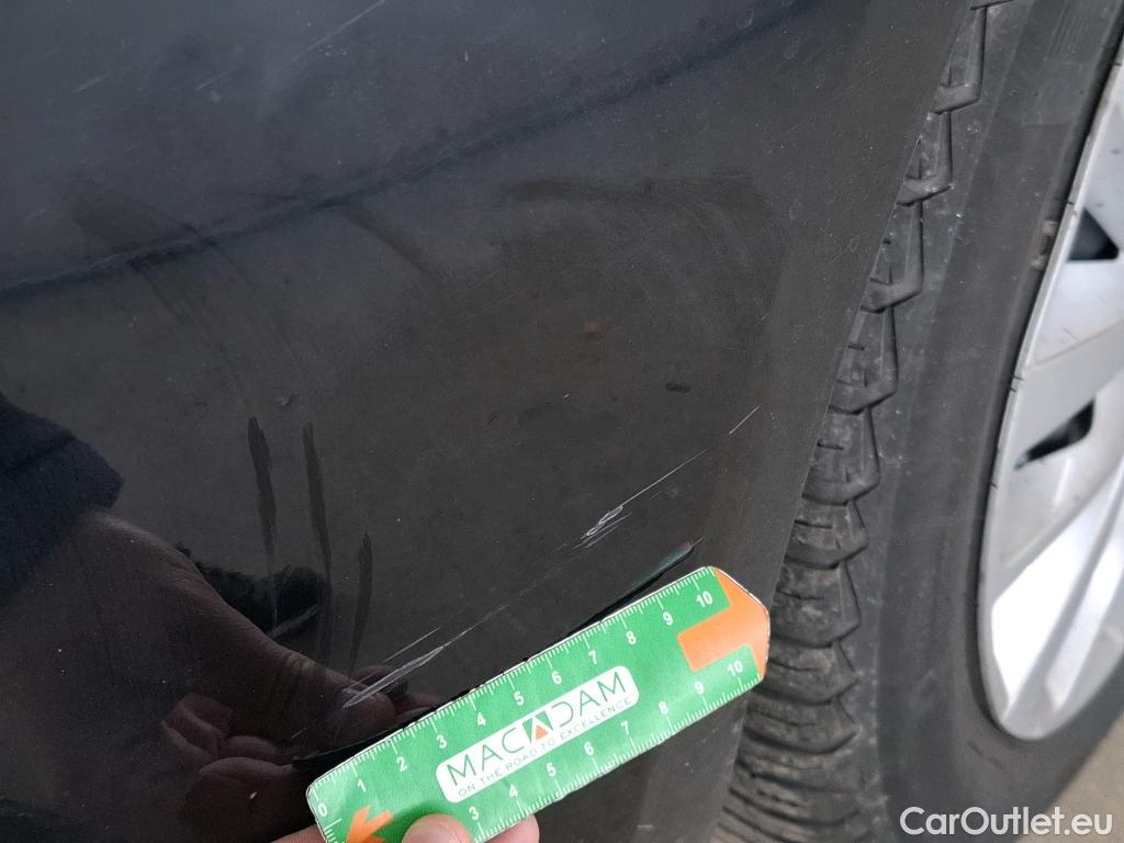  Peugeot  308  Premium Pack 1.5 HDI 100CV BVM6 E6dT #9