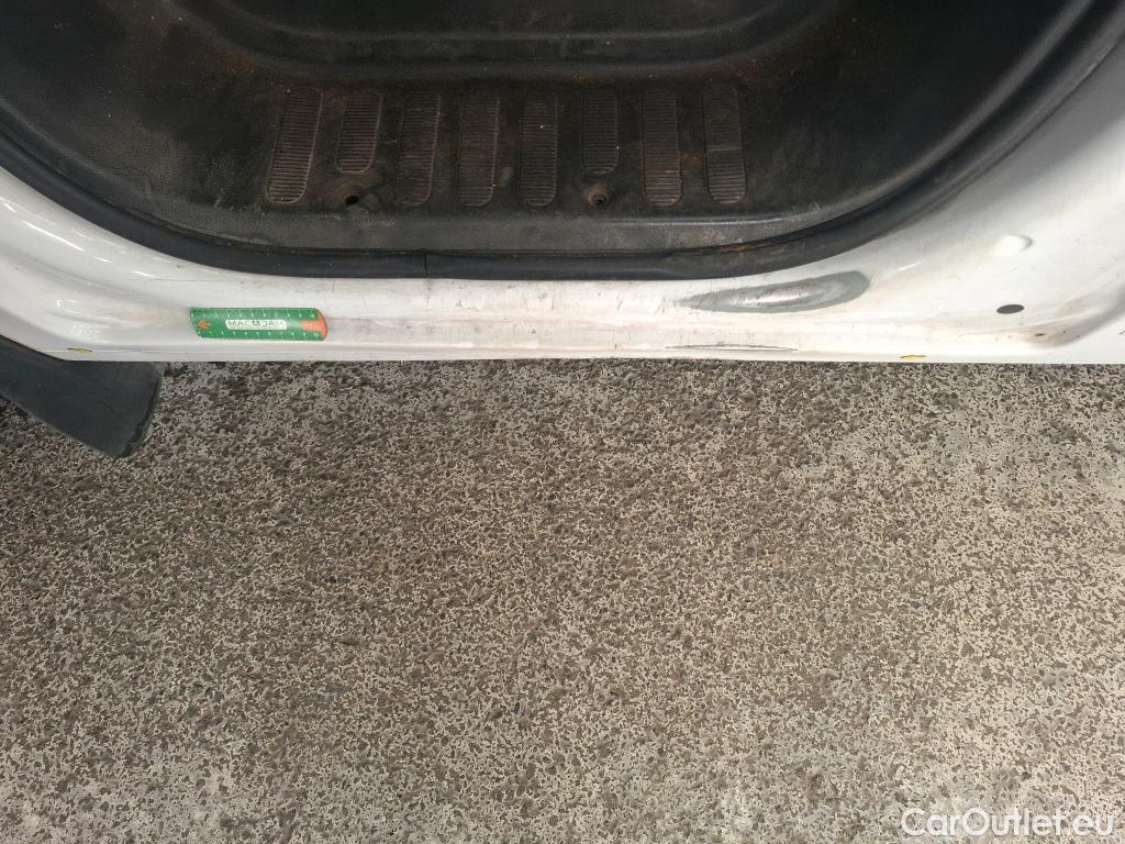  Nissan  NV400 NISSAN  / 2014 / 4P / Fourgon tôlé L2H2 2.3 dCi 165 EUVI S/S 3t5 N-Connecta #14