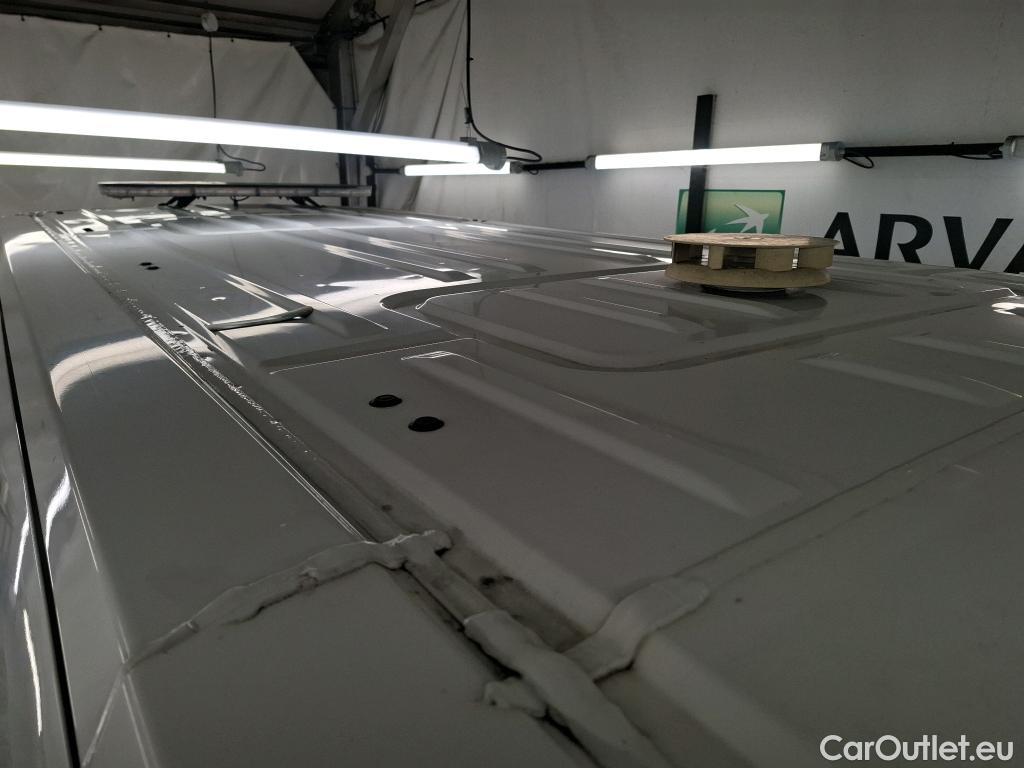  Nissan  NV400 NISSAN  / 2014 / 4P / Fourgon tôlé L2H2 2.3 dCi 165 EUVI S/S 3t5 N-Connecta #15