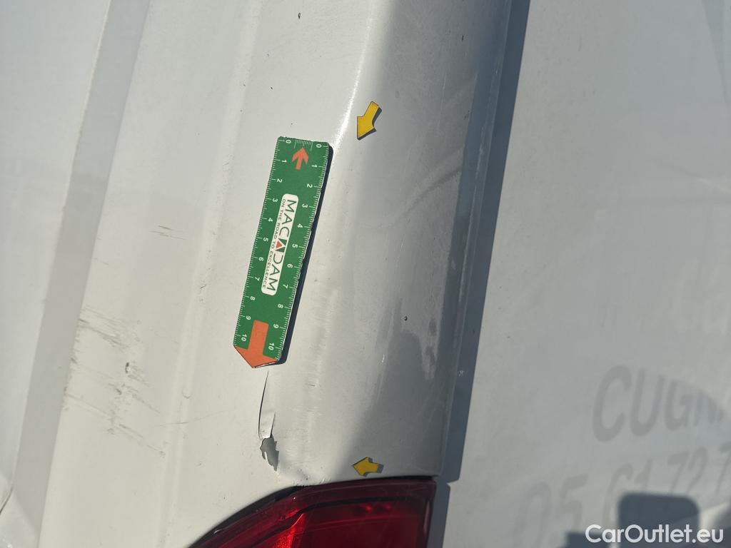  Fiat  Ducato FIAT  VU 4p Fourgon Maxi 3 5 XL H2 2 3 Mjet 130 Pack Pro Nav #36