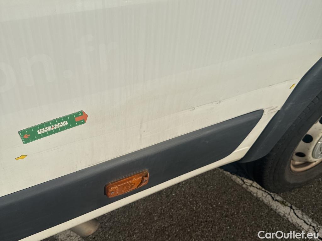  Fiat  Ducato FIAT  VU 4p Fourgon Maxi 3 5 XL H2 2 3 Mjet 130 Pack Pro Nav #21