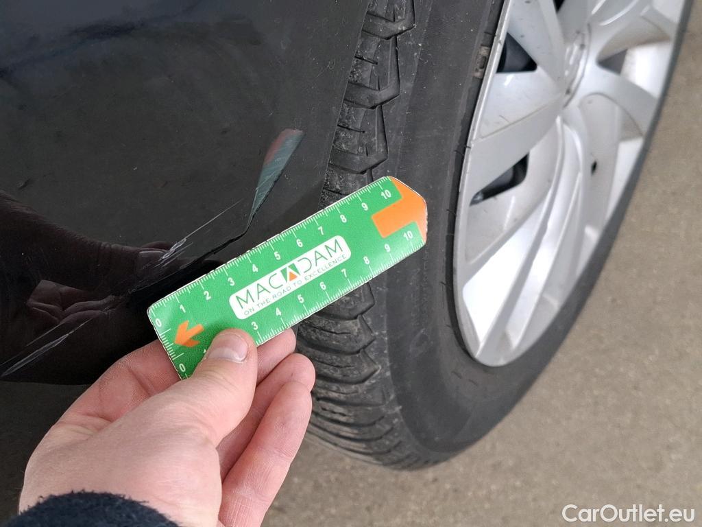  Peugeot  308  Premium Pack 1.5 HDI 100CV BVM6 E6dT #10