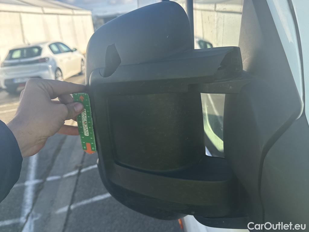  Fiat  Ducato FIAT  VU 4p Fourgon Maxi 3 5 XL H2 2 3 Mjet 130 Pack Pro Nav #30