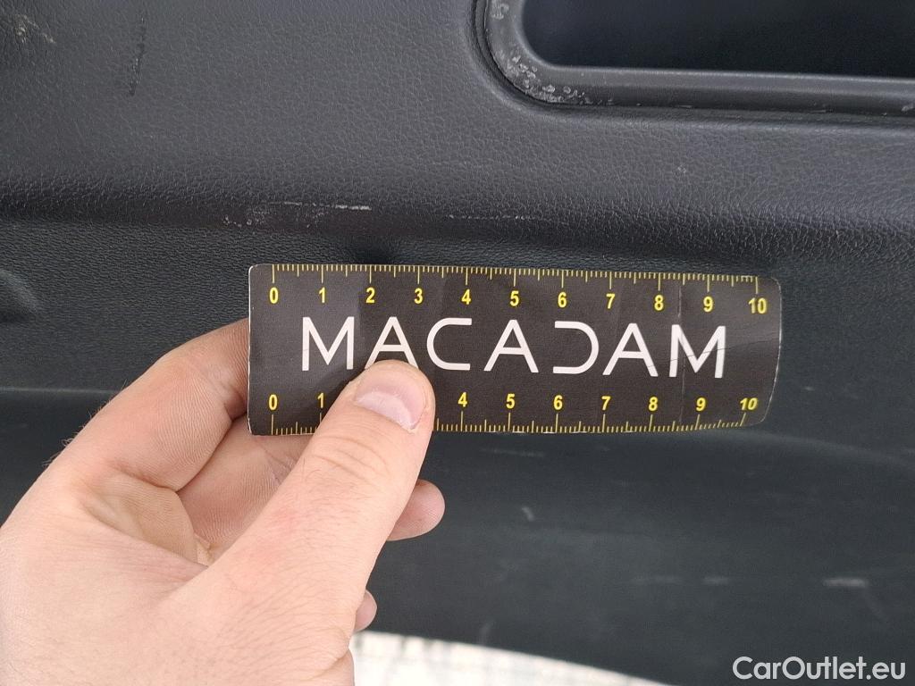  Hyundai  Konna Kona / 2020 / 5P / SUV 1.6 CRDI 136 HYBRID 48V DCT-7 BUSINESS / TRANSFO VP/VF #26