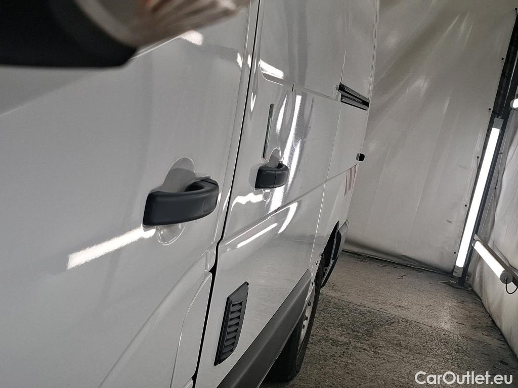  Nissan  NV400 NISSAN  / 2014 / 4P / Fourgon tôlé L2H2 2.3 dCi 165 EUVI S/S 3t5 N-Connecta #21