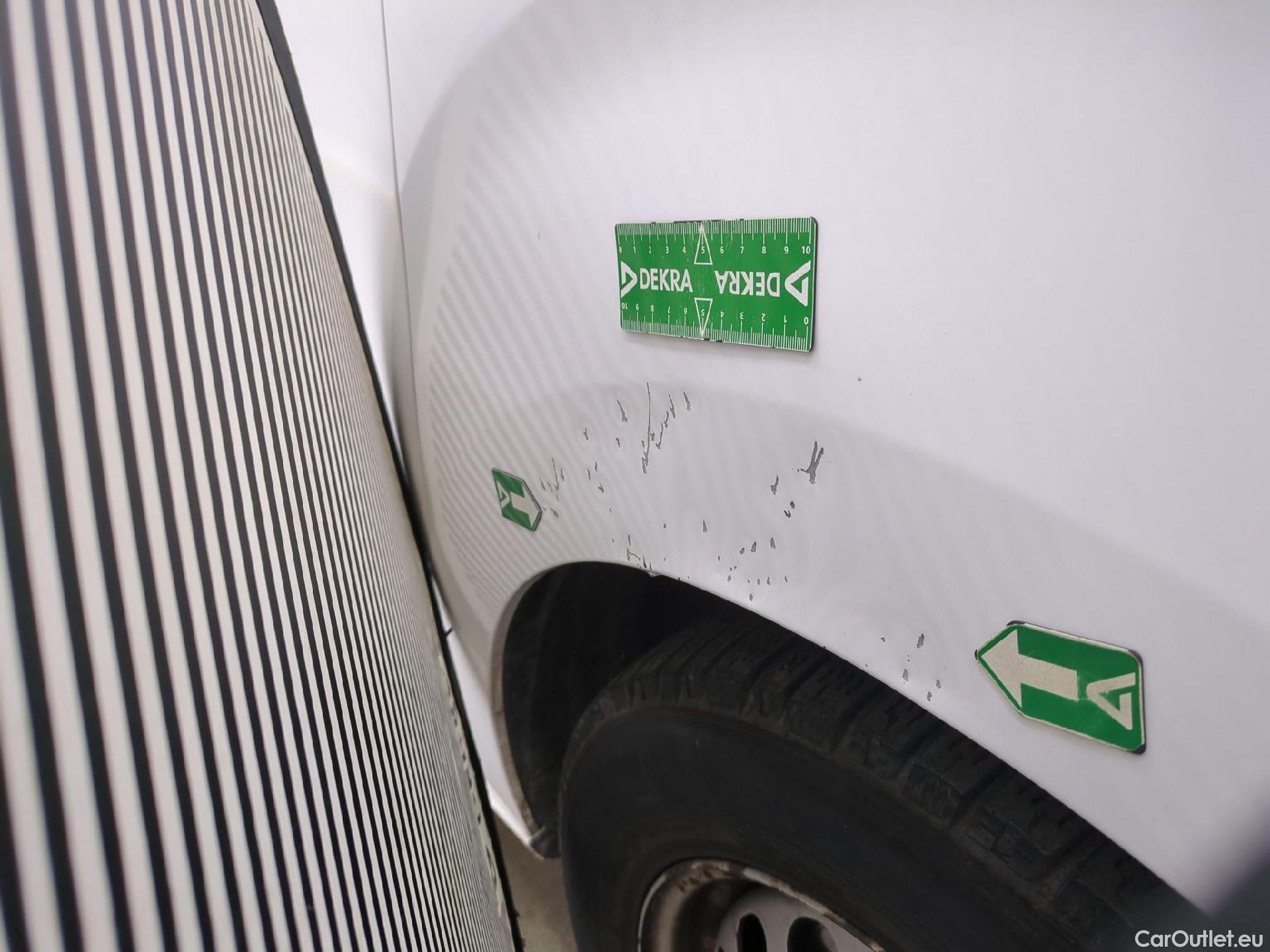  Citroen  Jumpy  Fourgon Club M 1.5 BlueHDi 120CV BVM6 E6dT #34