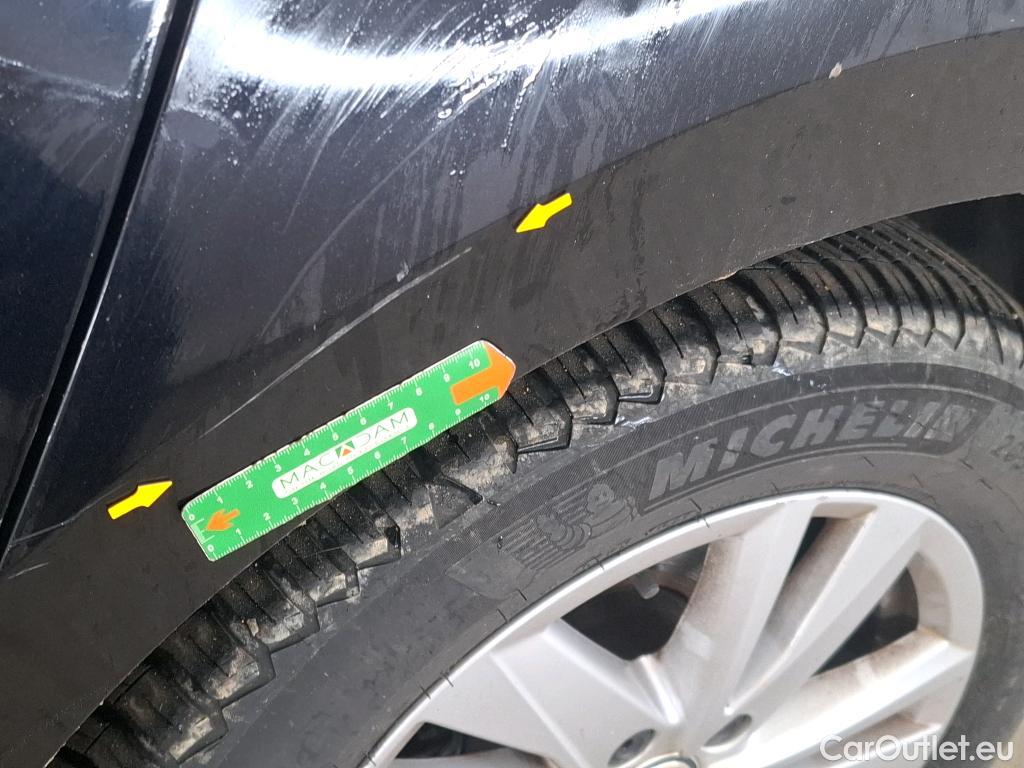  Volkswagen  Touran  IQ.Drive Start-Stop 2.0 TDI 150CV BVA7 E6dT #5