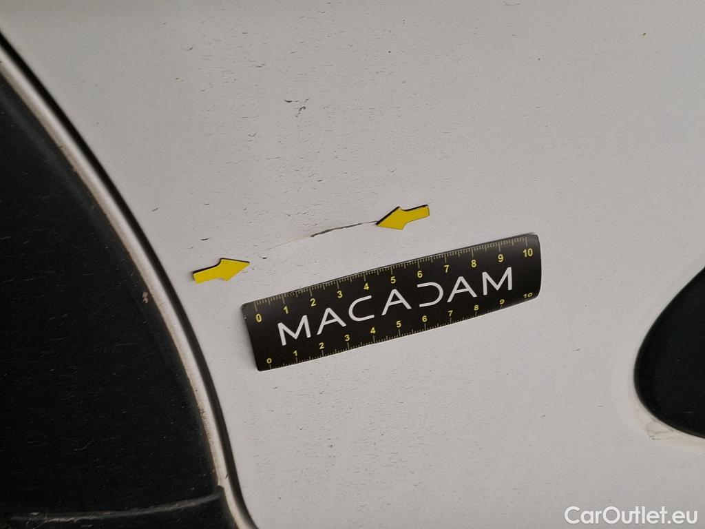  Citroen  C3  Société Feel 1.5 BlueHDI 100CV BVM6 E6d #12