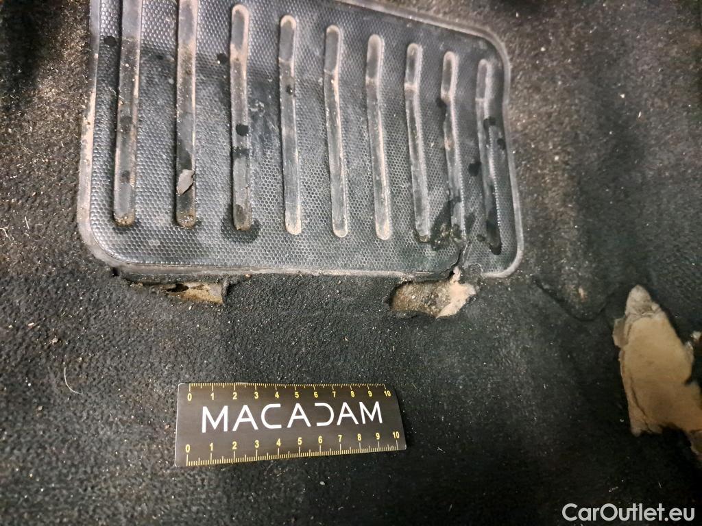  Citroen  C4 Cactus  Feel Nav Société 1.5 BlueHDi 100CV BVM6 E6dT #5