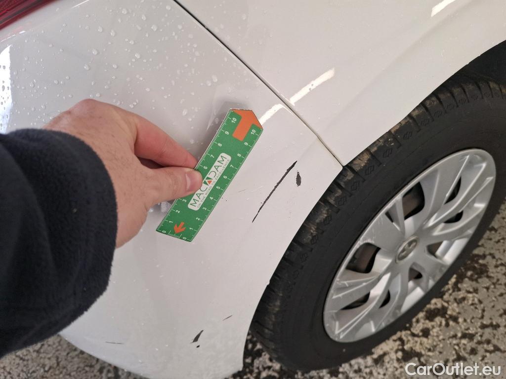  Peugeot  208  Affaire Premium Pack 1.5 HDi 100CV BVM5 E6dT #32