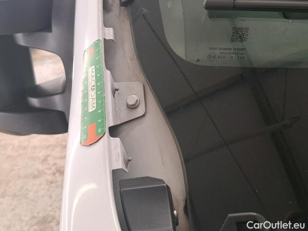  Nissan  NV400 NISSAN  / 2014 / 4P / Fourgon tôlé L2H2 2.3 dCi 165 EUVI S/S 3t5 N-Connecta #62