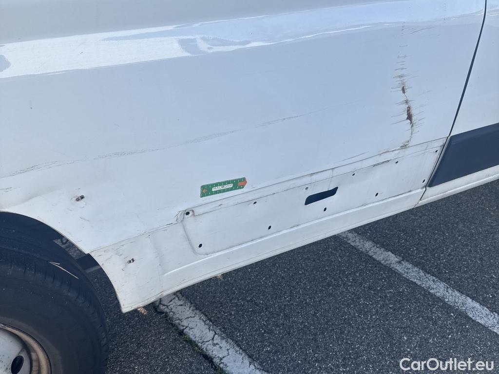  Fiat  Ducato FIAT  VU 4p Fourgon Maxi 3 5 XL H2 2 3 Mjet 130 Pack Pro Nav #77