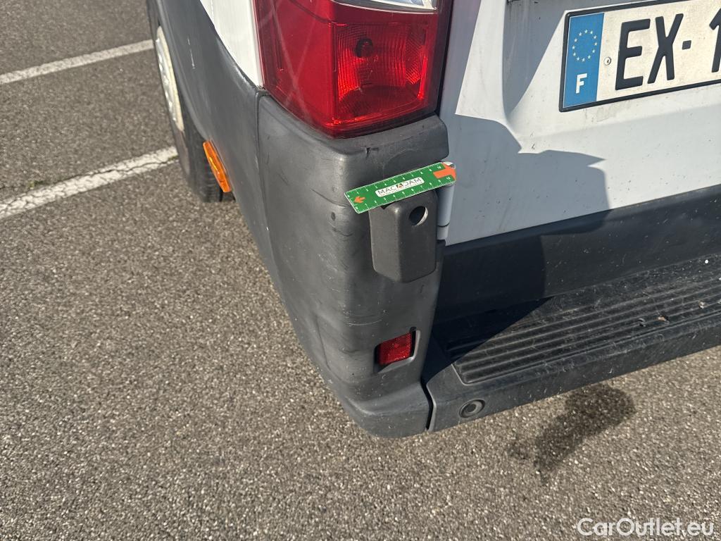  Fiat  Ducato FIAT  VU 4p Fourgon Maxi 3 5 XL H2 2 3 Mjet 130 Pack Pro Nav #112