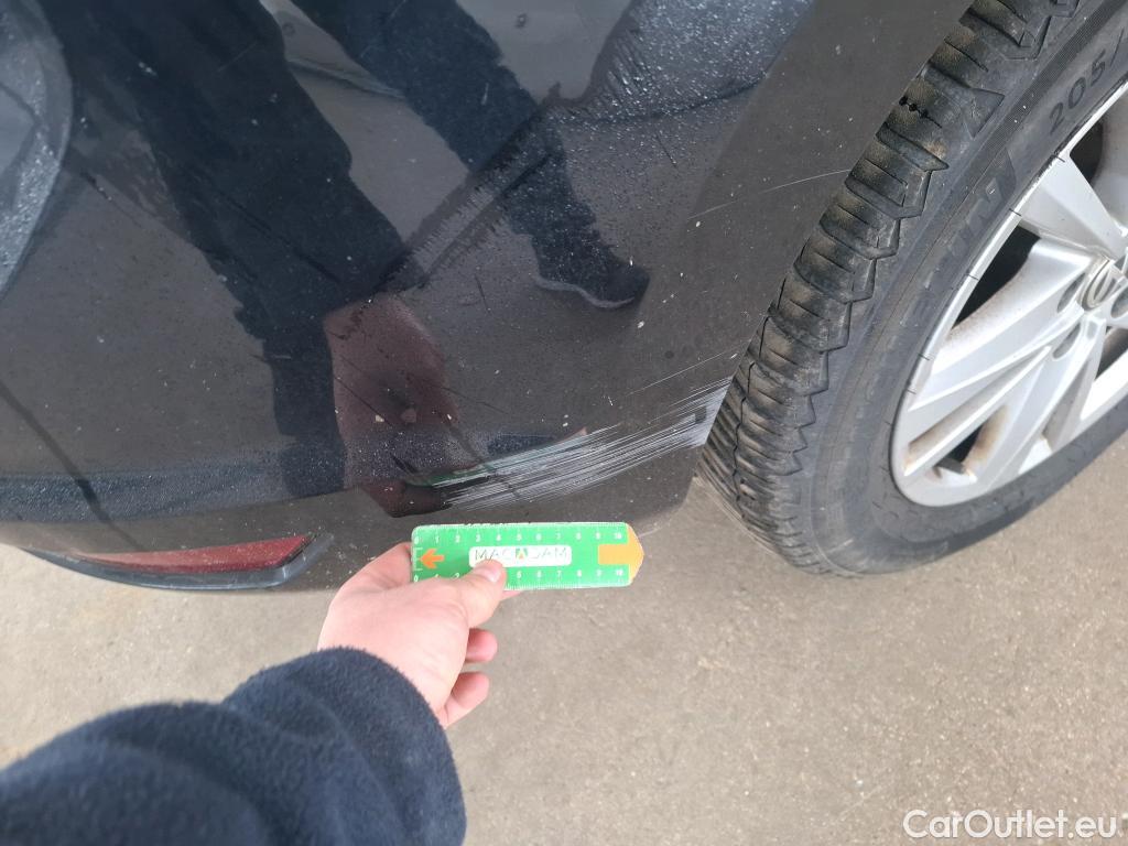  Volkswagen  Touran  IQ.Drive Start-Stop 2.0 TDI 150CV BVA7 E6dT #23