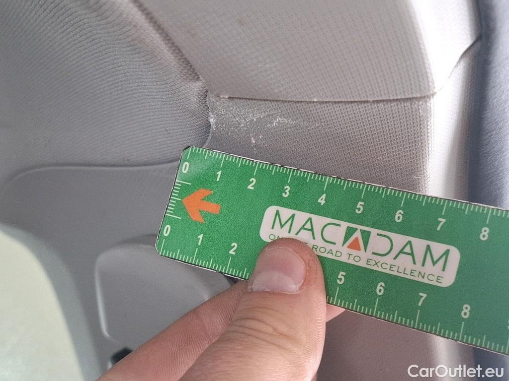  Volkswagen  Touran  IQ.Drive Start-Stop 2.0 TDI 150CV BVA7 E6dT #32