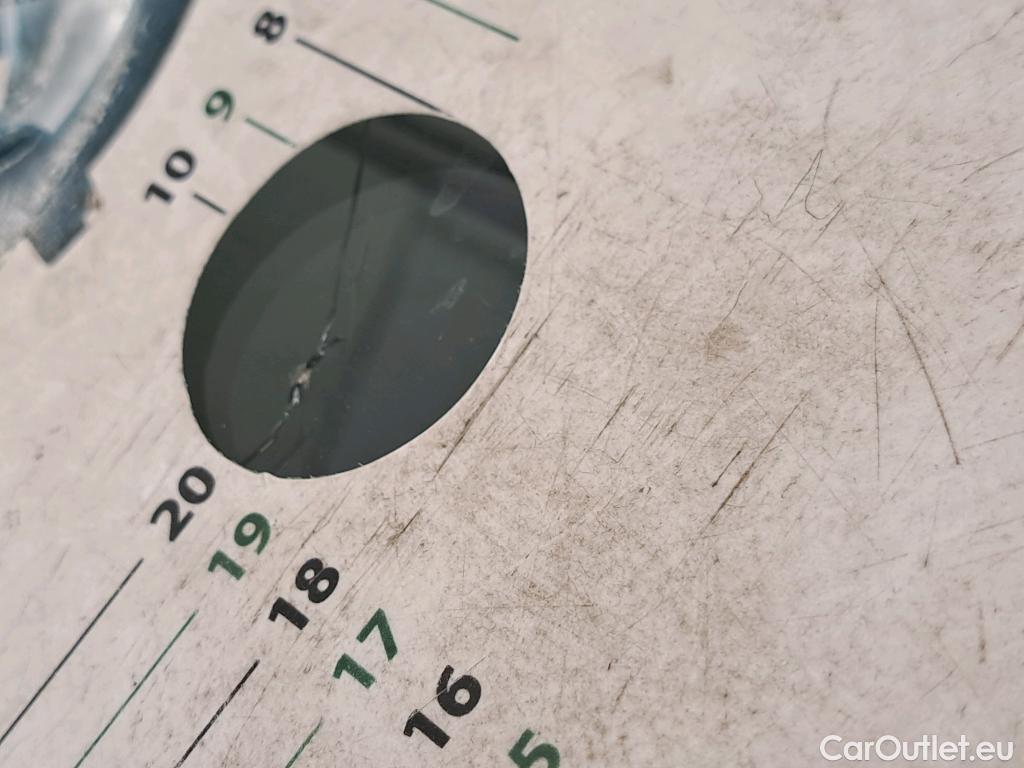  Citroen  C4 Cactus  Feel Nav Société 1.5 BlueHDi 100CV BVM6 E6dT #2