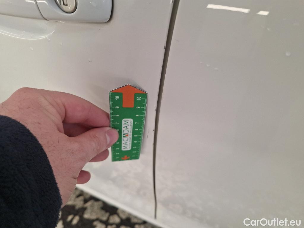  Peugeot  208  Affaire Premium Pack 1.5 HDi 100CV BVM5 E6dT #56