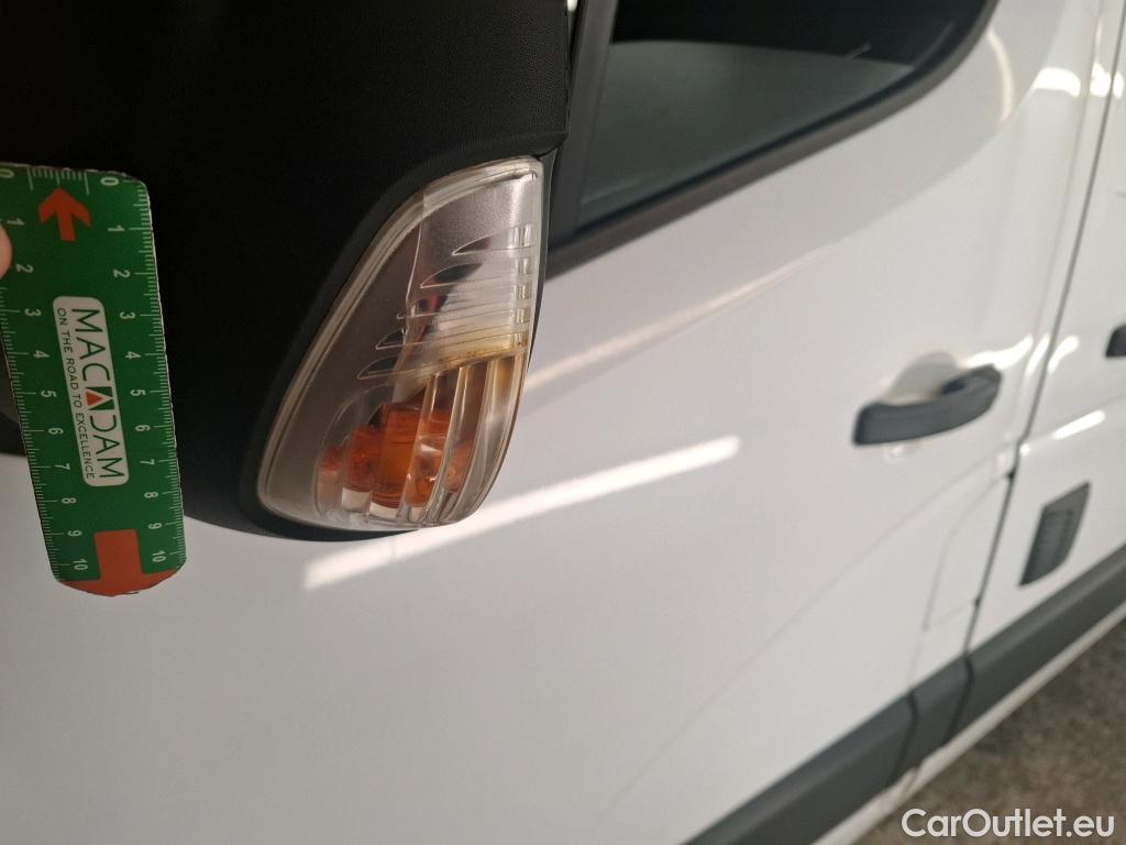  Nissan  NV400 NISSAN  / 2014 / 4P / Fourgon tôlé L2H2 2.3 dCi 165 EUVI S/S 3t5 N-Connecta #82